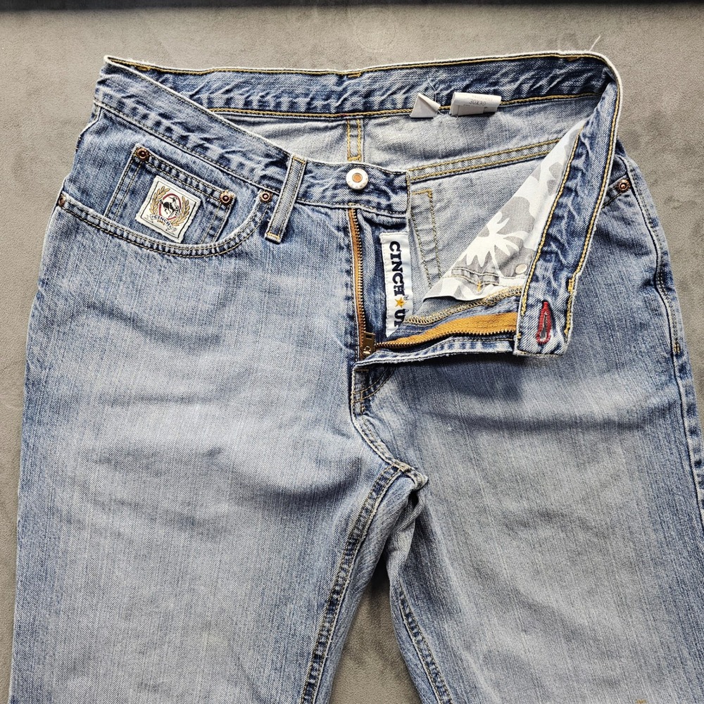 CINCH Mens Light Wash Straight Leg Cotton Denim Jeans 30x30 MB92834003